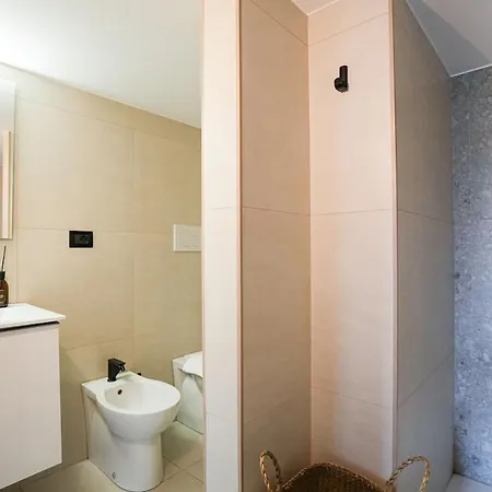 Principino - Monolocale Mansardato Ultimo Piano Apartment Turin